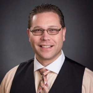 Dr. Scott Scheidt